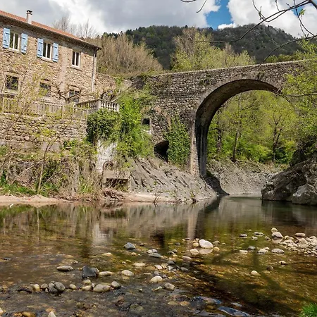 Rives De Bourges Burzet